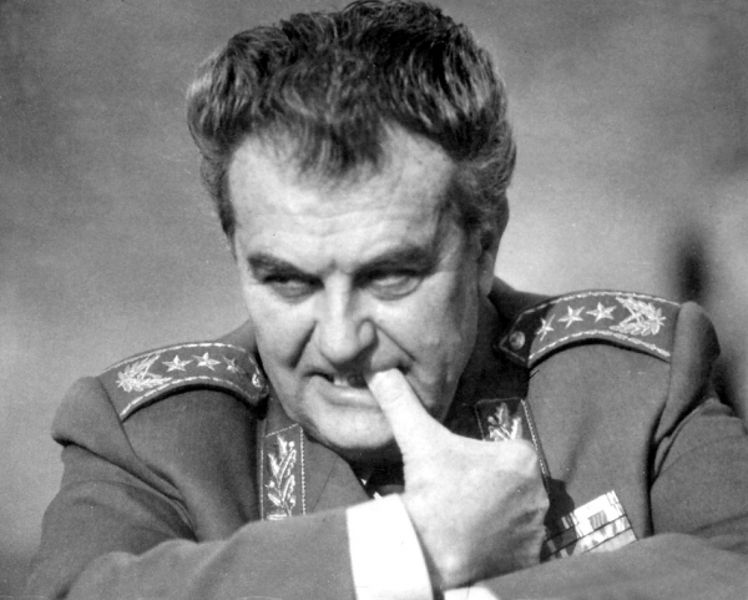 Poslovicna neodlucnost